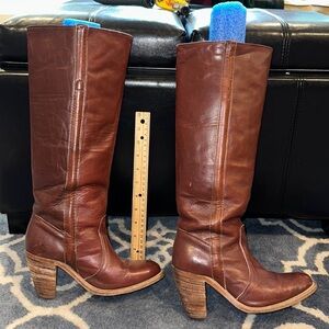 Vintage FRYE Tall Boots - Cognac size 6.5 - Black Label